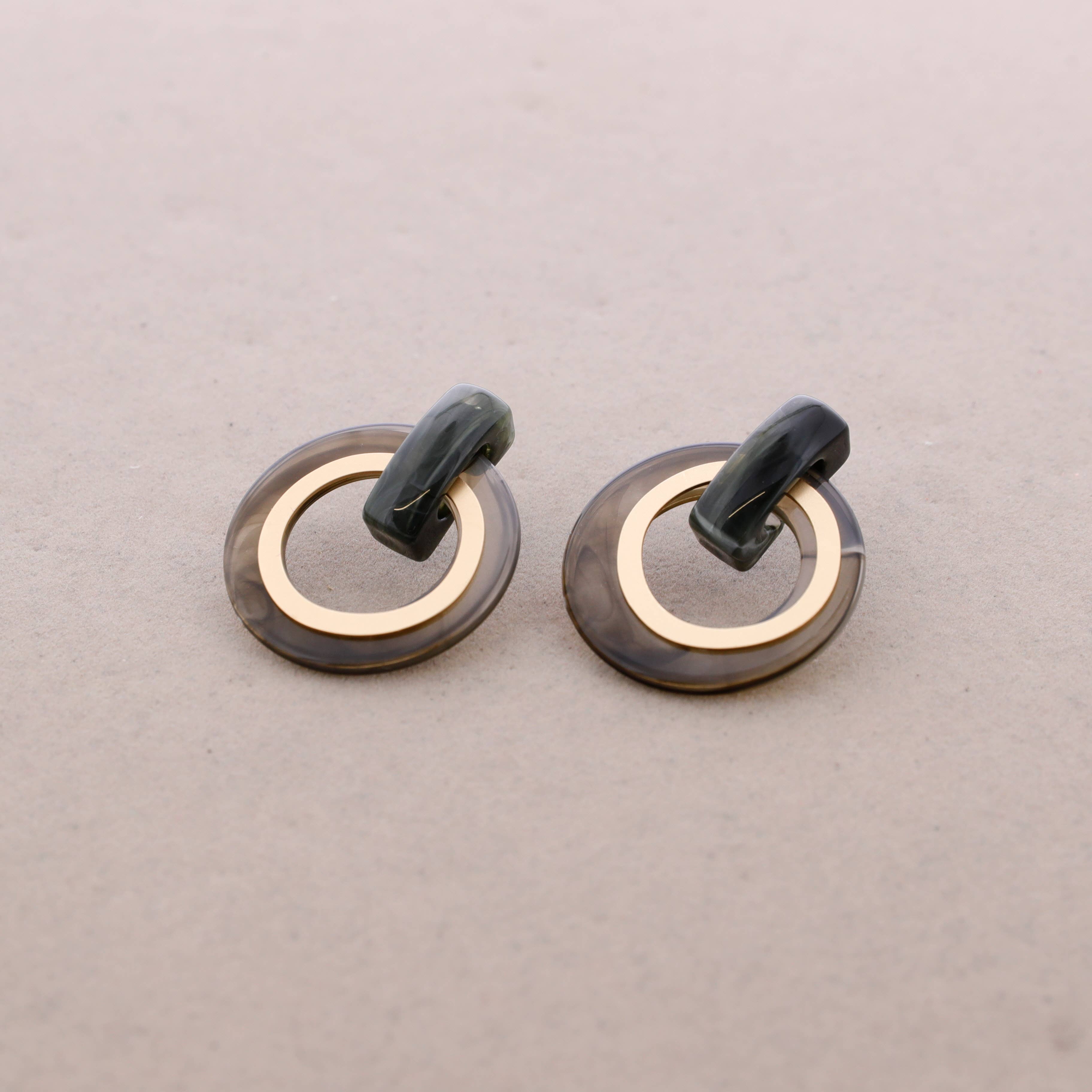 Pendientes Cuentas Resina Anilla Metal: Beige